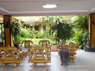 Hotel Indra Toraja Рантепао Екстериор снимка