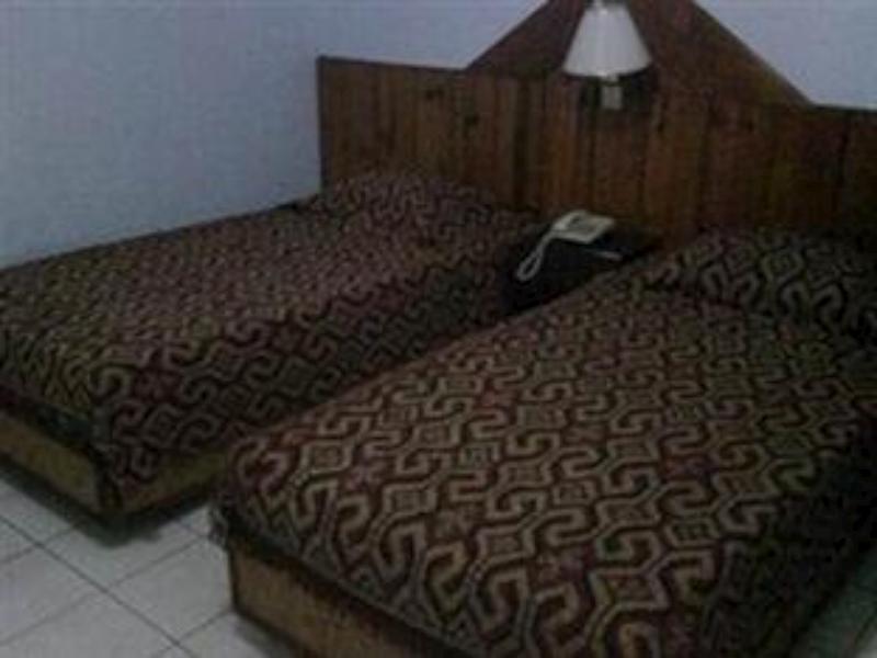 Hotel Indra Toraja Рантепао Екстериор снимка