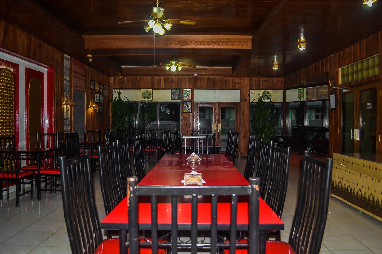 Hotel Indra Toraja Рантепао Екстериор снимка